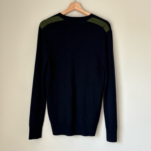Navy Blue Banana Republic Merino Extra Finer Wool Crewneck Sweater - Picture 2 of 5